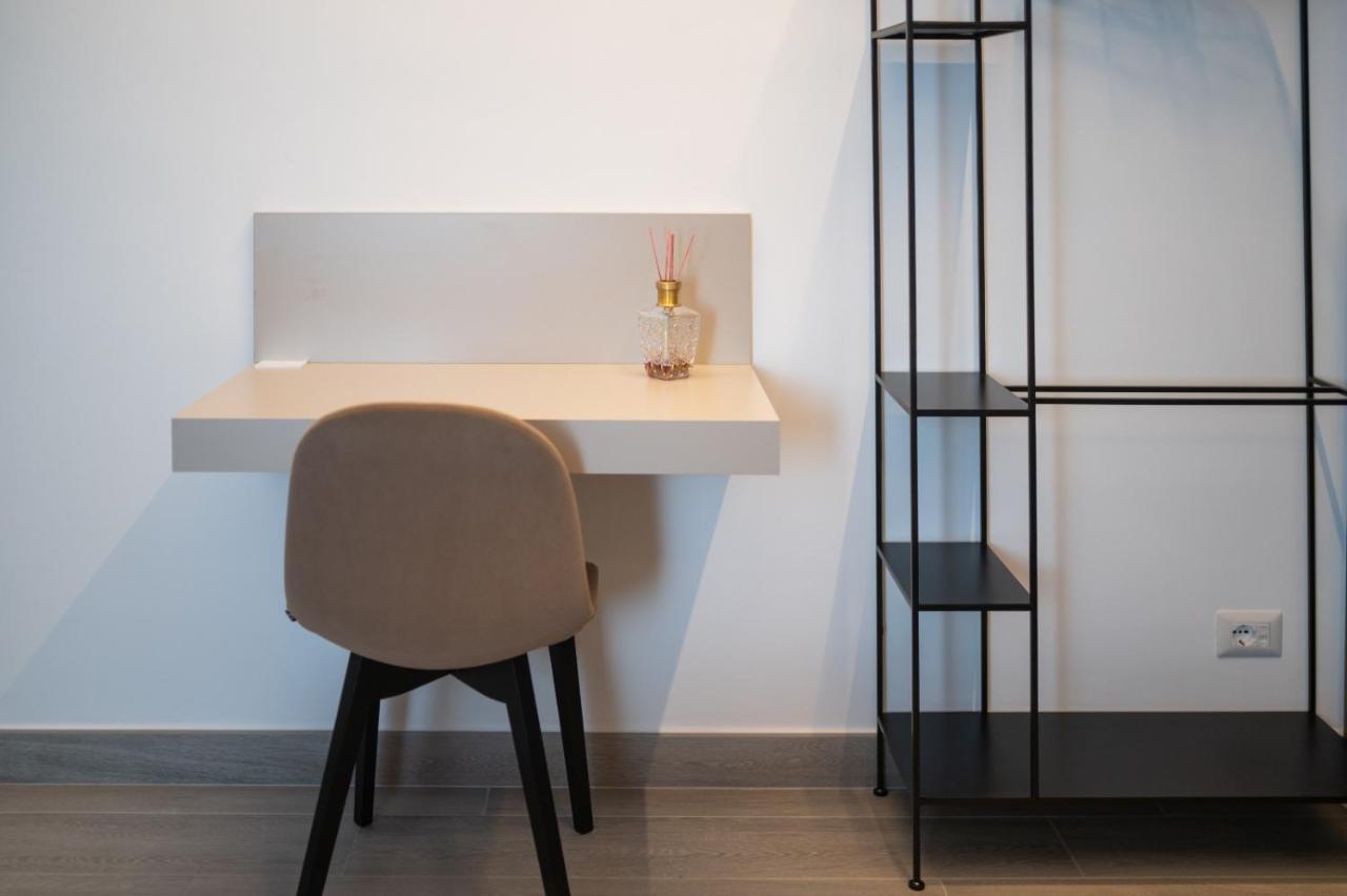 Grey House Guest House Luxury 拉蒂纳 外观 照片